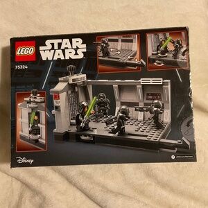 LEGO 75324 Star Wars - Dark Trooper Attack NIB